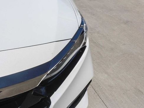 Used 2022 Honda Accord Sport image 14