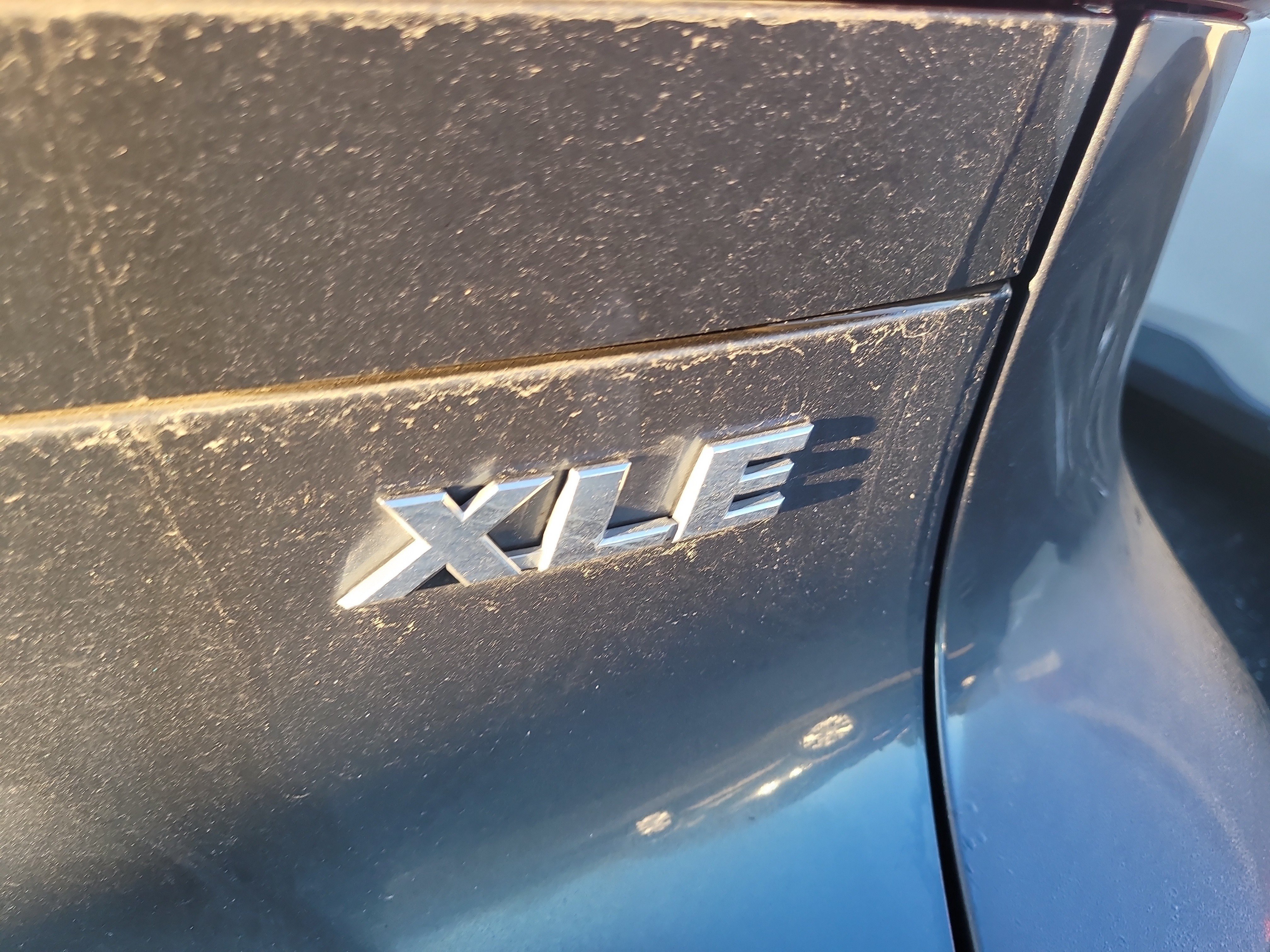Used 2023 Toyota Venza XLE AWD/4WD image 11