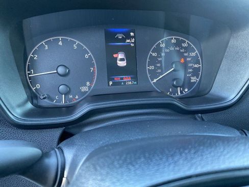 Used 2024 Toyota Corolla LE image 12