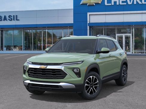 New 2026 Chevrolet TrailBlazer LT w/ LT Cold Weather Package AWD/4WD image 6