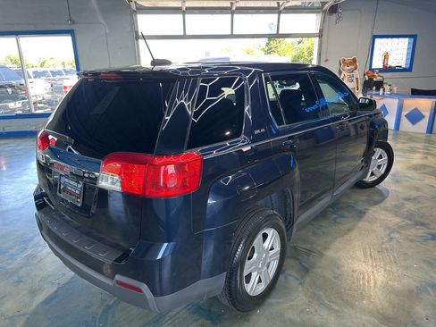 Used 2015 GMC Terrain SLE image 4