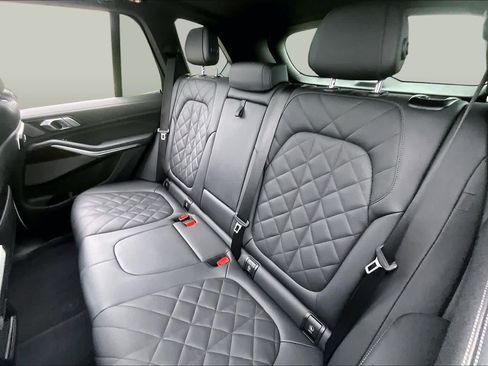 Used 2026 BMW X5 sDrive40i RWD image 19
