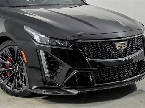 Used 2024 Cadillac CT5 V Blackwing w/ Carbon Fiber Package 2 RWD image 3