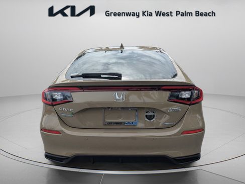 Used 2025 Honda Civic Sport Touring image 6