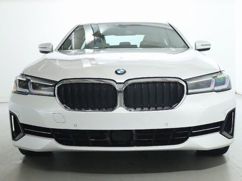 Certified 2023 BMW 540i xDrive w/ Premium Package image 5