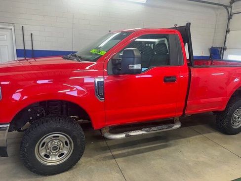 Used 2019 Ford F250 XL w/ XL Value Package image 4