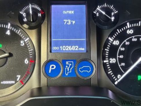 Used 2019 Lexus GX 460 Premium image 25