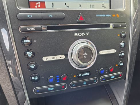 Used 2018 Ford Explorer Limited FWD image 27