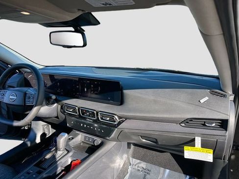 New 2026 Nissan Sentra SV w/ SV Convenience Package FWD image 22
