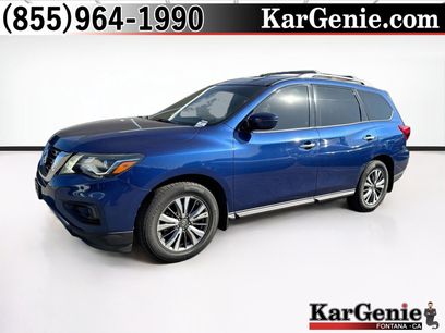 Used 2018 Nissan Pathfinder SV