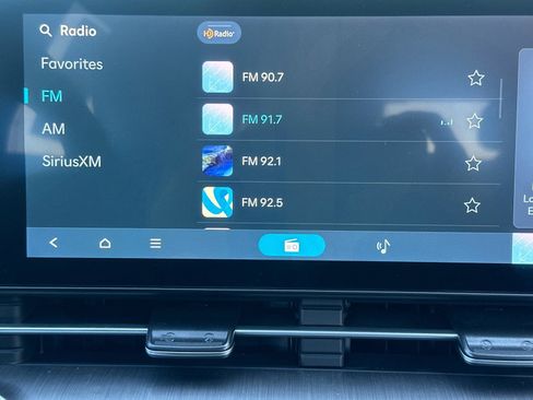Certified 2025 Hyundai Kona SE AWD/4WD image 19