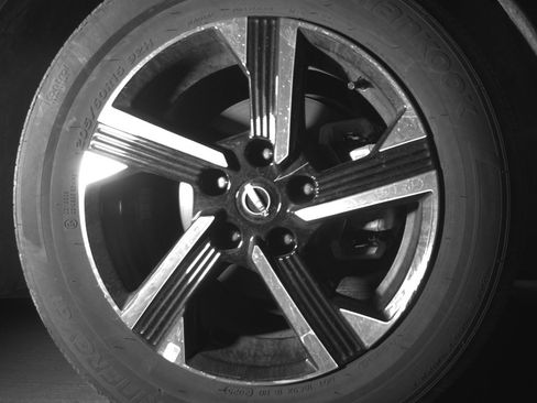 Used 2025 Nissan Sentra SV FWD image 13