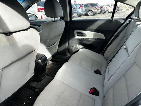 Used 2012 Chevrolet Cruze LT w/ RS Package image 10
