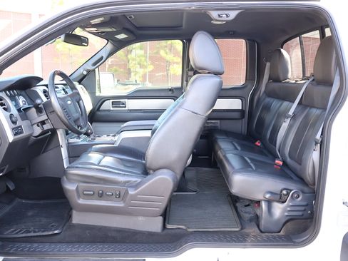 Used 2010 Ford F150 Raptor image 27