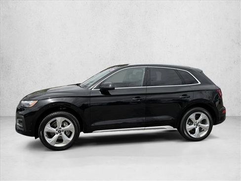 Used 2021 Audi Q5 Prestige w/ Prestige Package AWD/4WD image 4