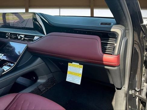 New 2026 INFINITI QX80 Autograph image 17