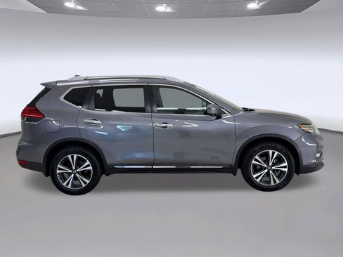 Used 2017 Nissan Rogue SL w/ SL Premium Package FWD image 8
