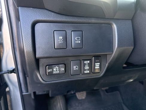 Used 2023 Toyota Tacoma TRD Off-Road w/ TRD Premium Off Road Package AWD/4WD image 23