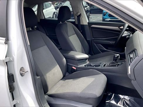 Used 2019 Volkswagen Jetta S image 8