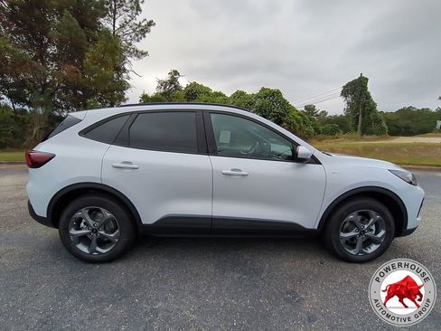 New 2026 Ford Escape ST-Line Select AWD/4WD image 3