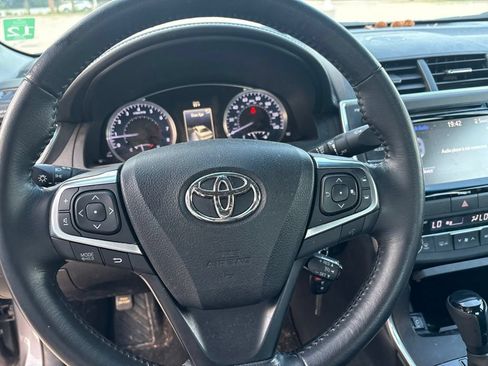Used 2016 Toyota Camry XLE FWD image 15