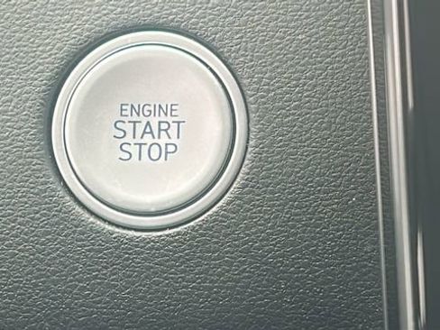 Used 2023 Hyundai Tucson Limited image 33