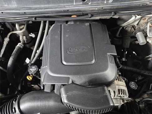 Used 2012 Chevrolet Silverado 3500 LT image 10