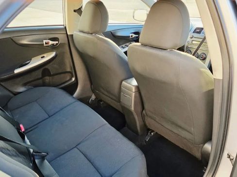 Used 2010 Toyota Corolla S image 12