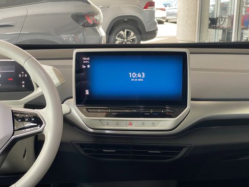 Certified 2021 Volkswagen ID.4 1st Edition RWD image 32