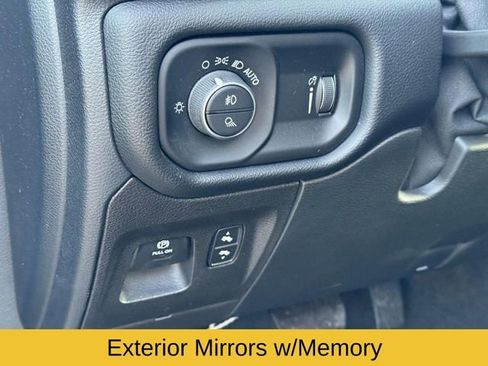 Used 2021 RAM 1500 Big Horn image 21