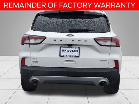 Used 2022 Ford Escape SE w/ Cold Weather Package image 5