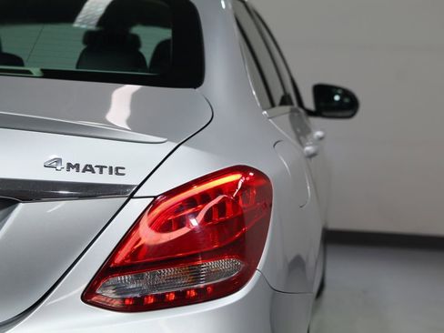 Certified 2018 Mercedes-Benz C 300 4MATIC Sedan image 17