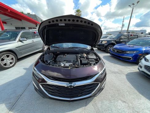 Used 2020 Chevrolet Malibu RS FWD image 17