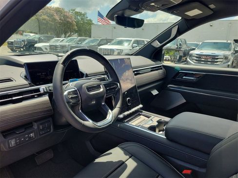 New 2025 GMC Sierra EV Denali image 10