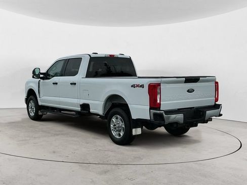 Used 2025 Ford F350 XLT AWD/4WD image 7
