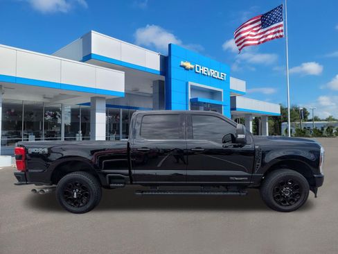 Used 2024 Ford F250 XLT w/ Black Appearance Package AWD/4WD image 2