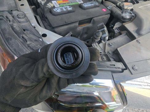 Used 2023 Nissan Armada SL w/ Captain's Chairs Package image 34