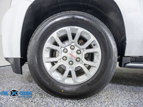 Used 2020 GMC Yukon SLT AWD/4WD image 50