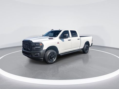 New 2025 RAM 2500 Tradesman AWD/4WD image 4