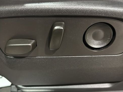 Used 2022 GMC Sierra 1500 SLT w/ SLT Premium Plus Package image 24