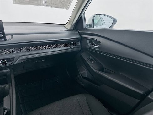 Certified 2024 Honda Accord EX image 24