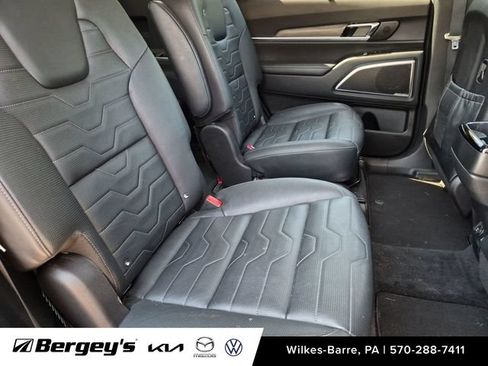 Used 2022 Kia Telluride SX w/ SX Prestige Package AWD/4WD image 27