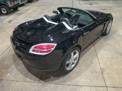 Used 2007 Saturn Sky w/ Premium Trim Pkg RWD image 17