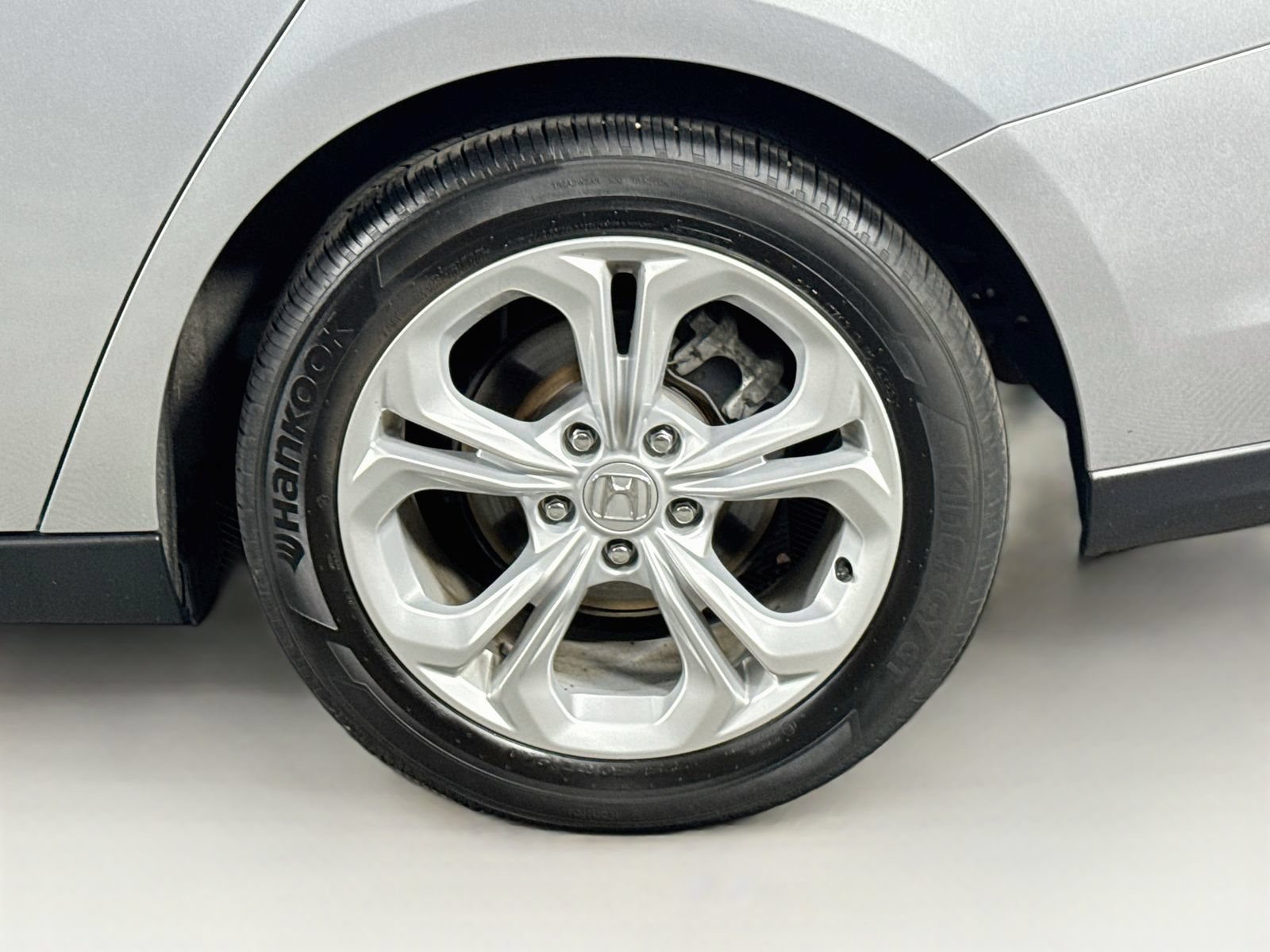 Certified 2024 Honda Accord LX image 9