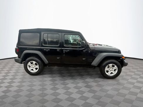 Used 2022 Jeep Wrangler Unlimited Sport S image 5