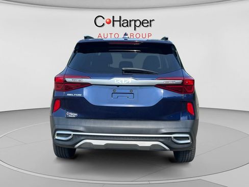 Used 2022 Kia Seltos EX AWD/4WD image 4