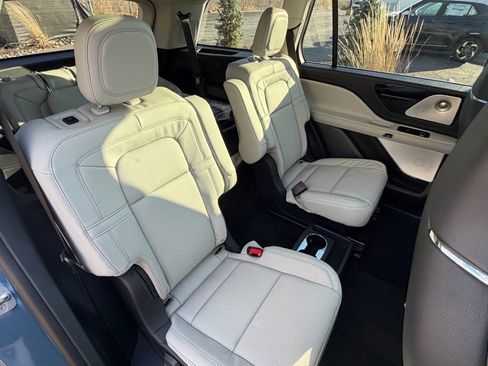 New 2026 Lincoln Aviator Reserve AWD/4WD image 15