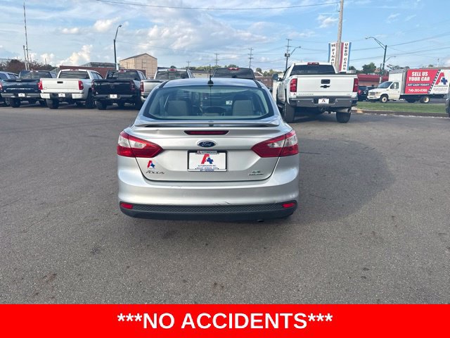 Used 2014 Ford Focus SE FWD image 4