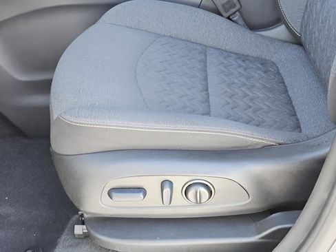 Used 2022 Chevrolet Equinox LT image 26