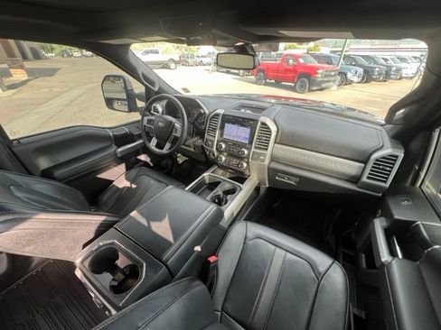 Used 2019 Ford F350 Platinum w/ Platinum Ultimate Package AWD/4WD image 19